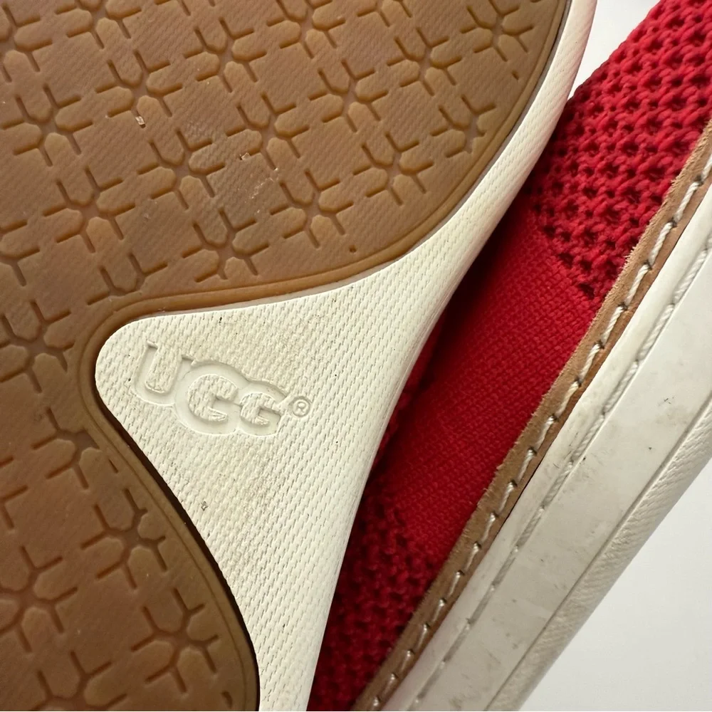 Ugg Sammy Slip On Knit Sneaker Red Casual Size 9